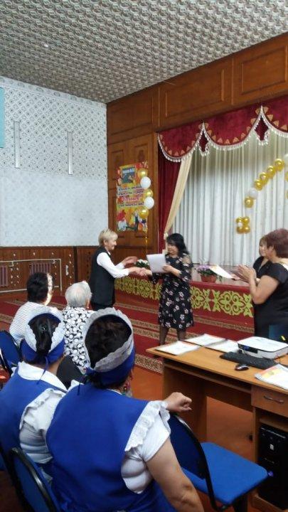 «ҰСТАЗ –ҰЛЫ ТҰЛҒА»   мерекелік кеш 